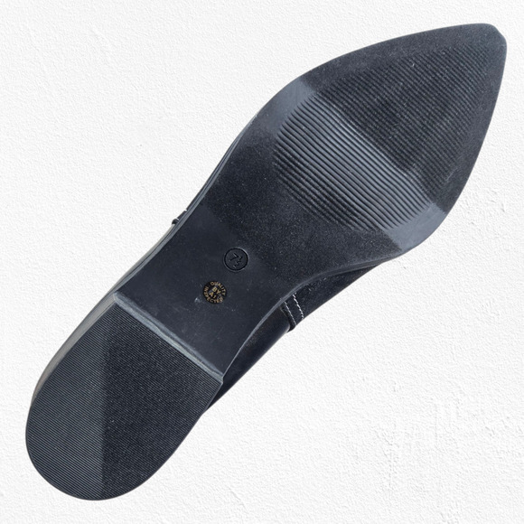 Liz Claiborne LC Barrington Black Suede Pointed Toe Ankle Booties Size 7.5 NIB - Picture 13 of 14